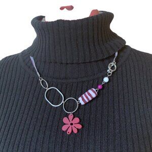CREATION - Burgundy pink & white Floral Pendant short Necklace - ribbon & beads